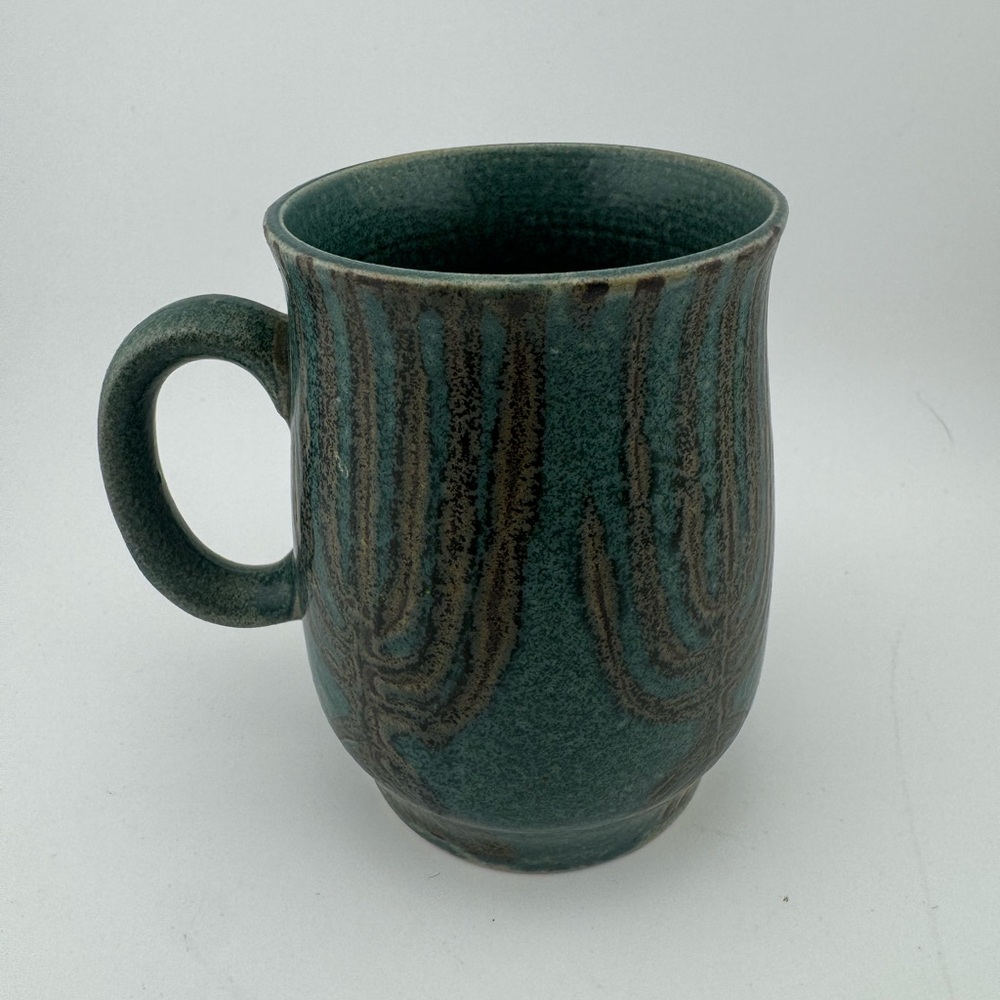 Handmade‎ Mid Century Green Ceramic Mug
